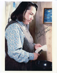 KATHY BATES AUTOGRAPH on MISERY PHOTO - OSCAR WINNER