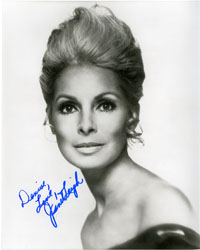 JANET LEIGH AUTOGRAPH on PORTRAIT PHOTO Hairdo