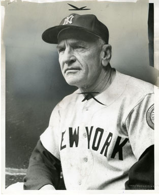 CASEY STENGAL - NEW YORK YANKEES MGR VINTAGE PHOTO 1959
