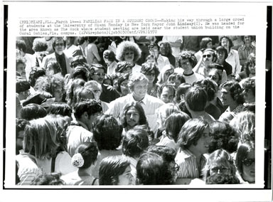 AP NEWS PHOTO: NEW YORK MAYOR JOHN LINDSAY @ U of MIAMI