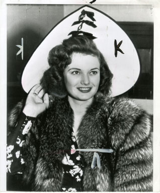 LOIS ANDREWS - VINTAGE STILL (1942) DIXIE DUGAN