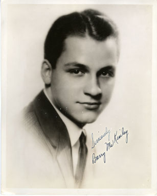 BARRY McKINLEY - SIGNED VINTAGE PORTRAIT PHOTO