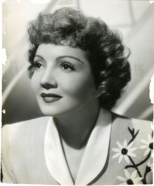 CLAUDETTE COLBERT - VINTAGE PORTRAIT STILL (1947)