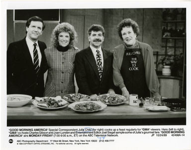 JULIA CHILD - VINTAGE PUB. STILL 1989 GOOD MORNING AM.