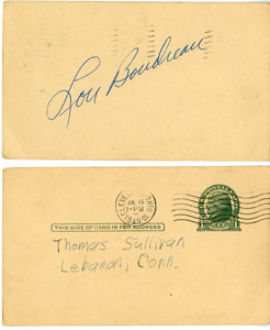 LOU BOUDREAU - VINTAGE SIGNED POSTCARD 1949 HALL/FAME
