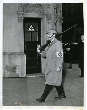 NEWS PHOTO: CIVILIAN GUARDS FIRE AUX CORPS STATION 1941