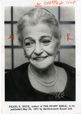 PEARL S. BUCK - VINTAGE STILL 1971 GOOD EARTH CHINA SKY