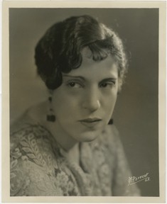 DeFORREST STUDIOS - Old Photo of LUCILLE GORDON - 1929